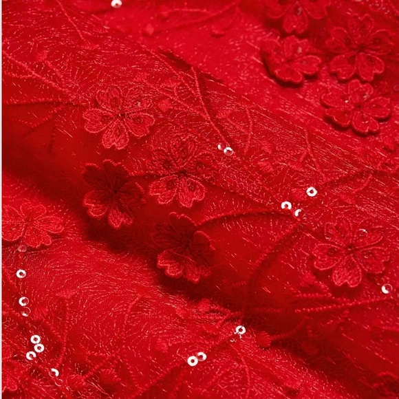 Monique Lhuillier Embroided Strapless Gown - Picture 11 of 14